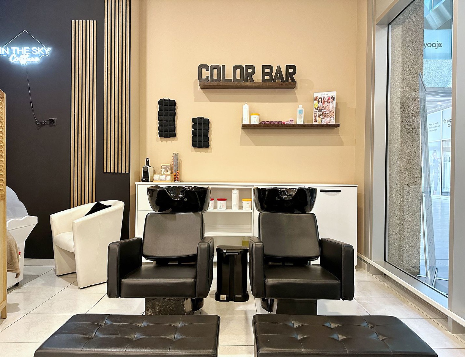 In the Sky | Salon de Coiffure